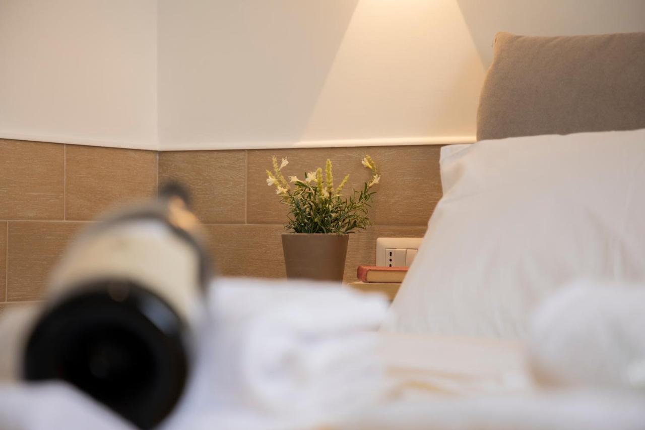 H22 Hotel Napoli Dış mekan fotoğraf
